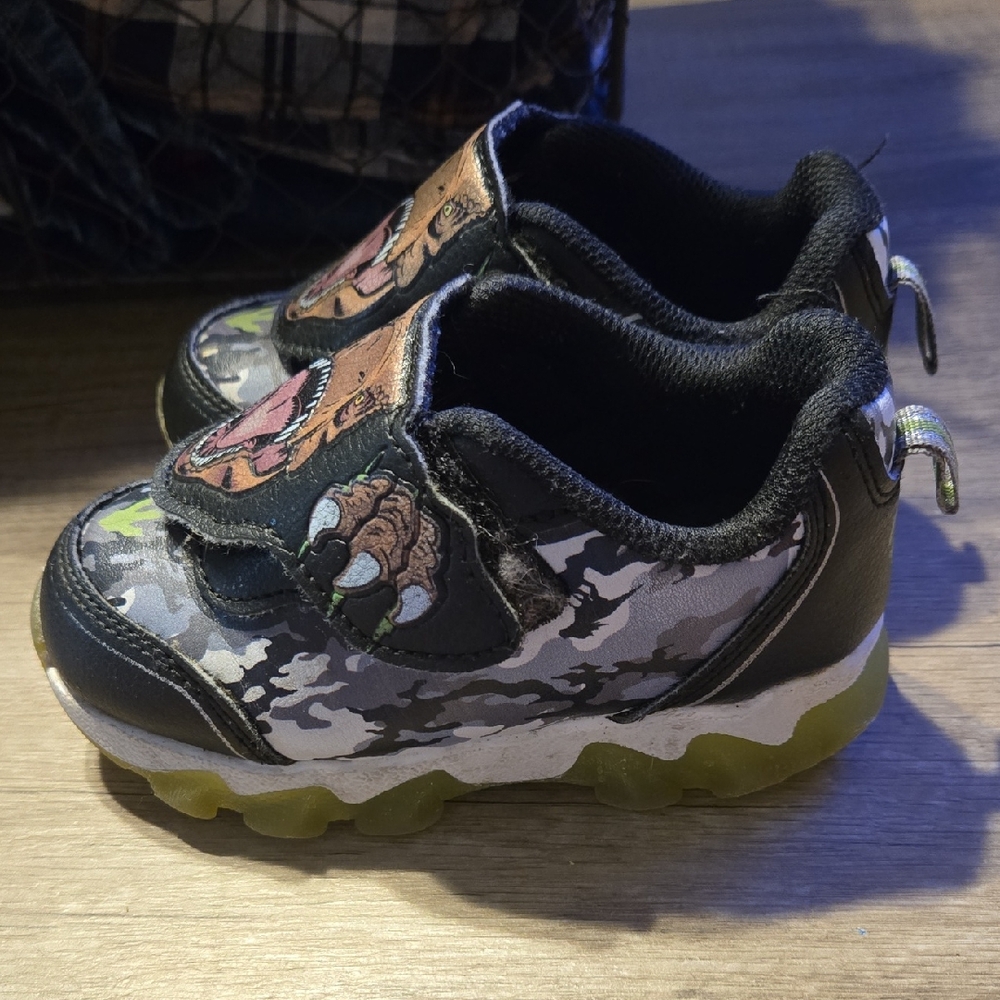 Kids Dinosour Camouflage Velcro Shoes
